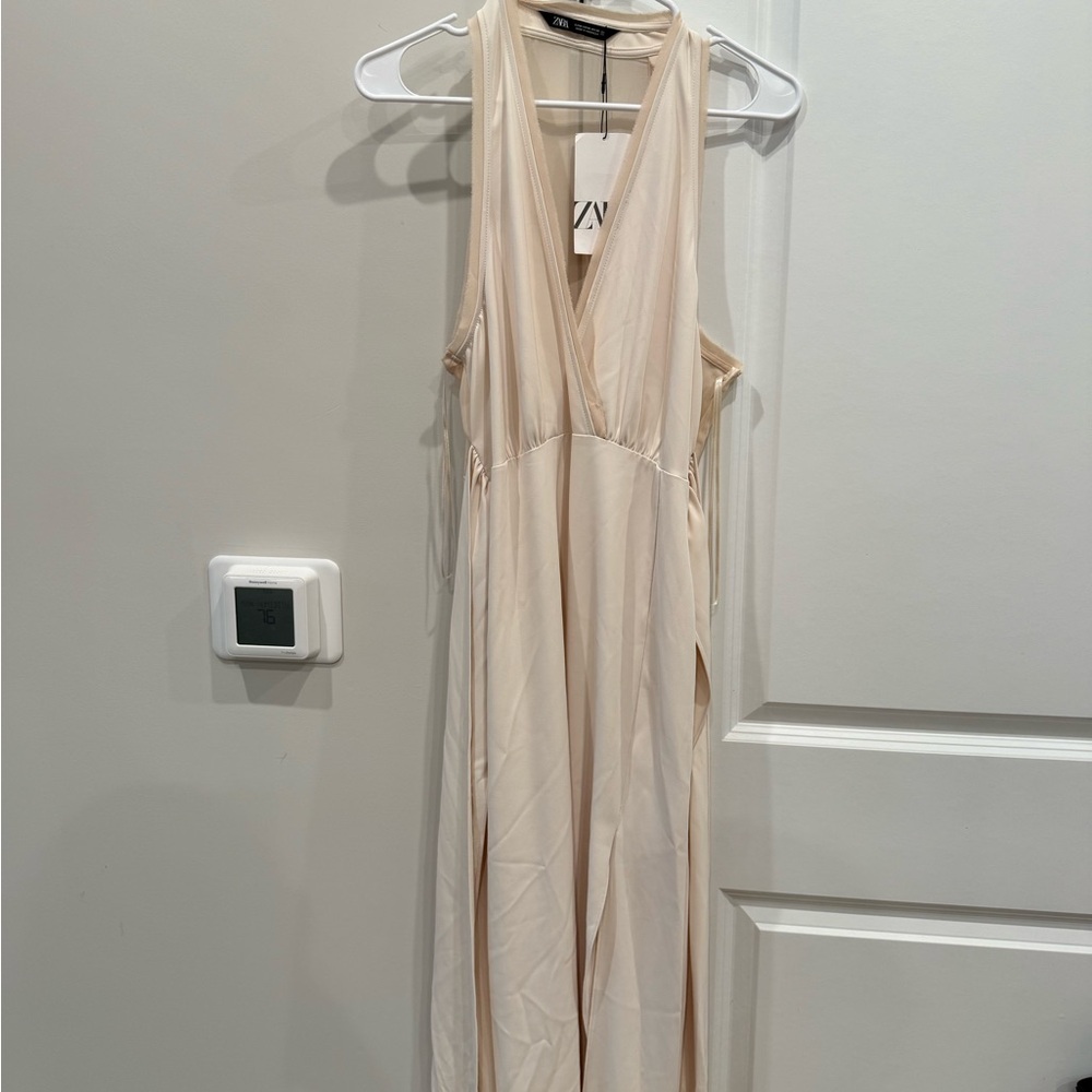 Zara Cream Sleeveless Dress